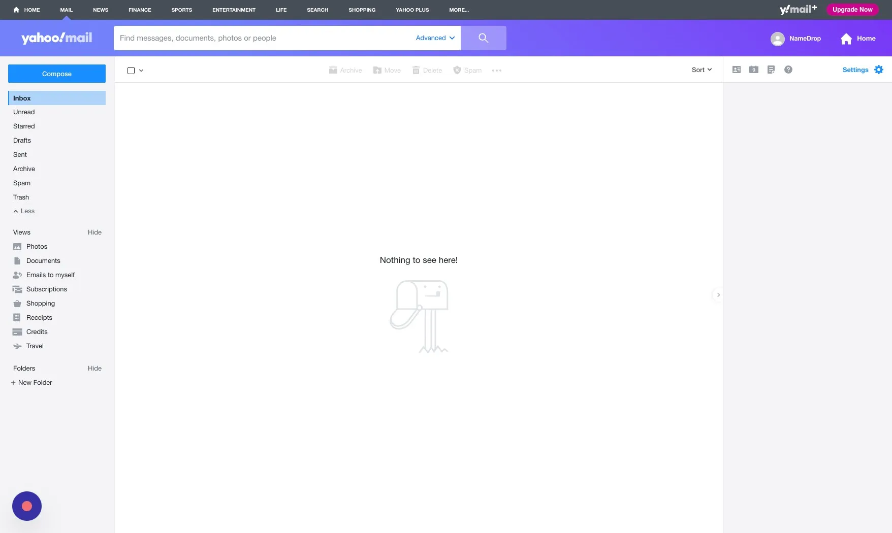 Yahoo Mail settings gear icon highlighted in the top-right toolbar